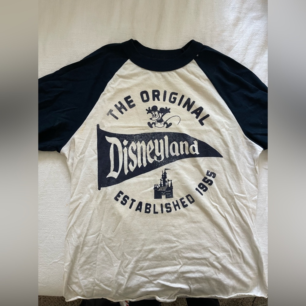 Vintage Disneyland tee